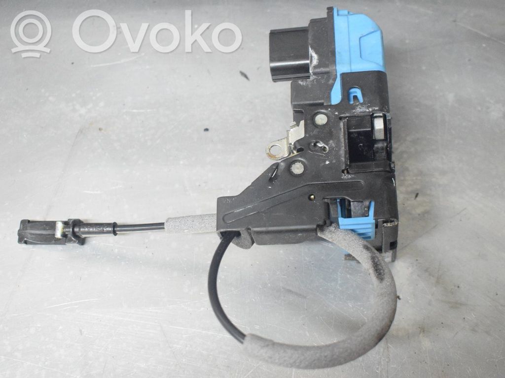 Volvo V70 Zamek drzwi przednich 
