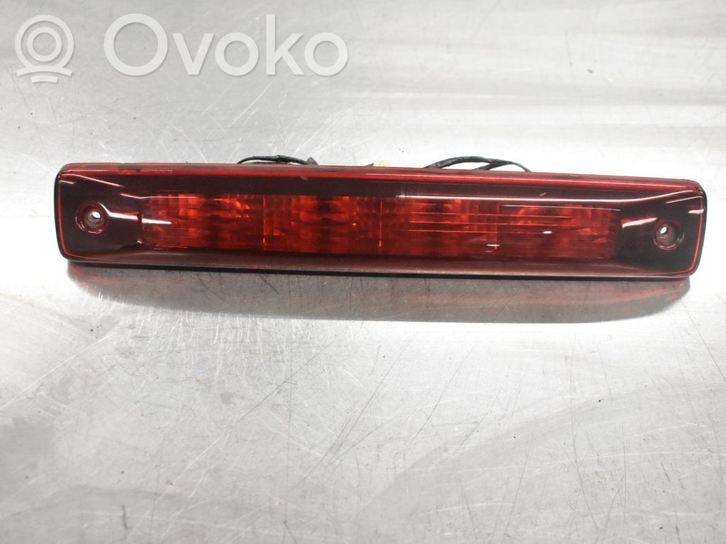 Isuzu D-Max Third/center stoplight 