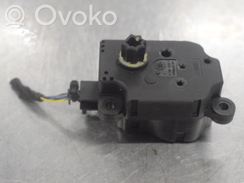 Ford Mondeo MK IV Actuator/motor clapetă debit aer A/C 
