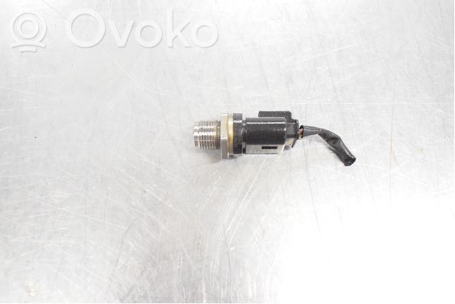 Mercedes-Benz Vito Viano W639 Regulator ciśnienia paliwa 