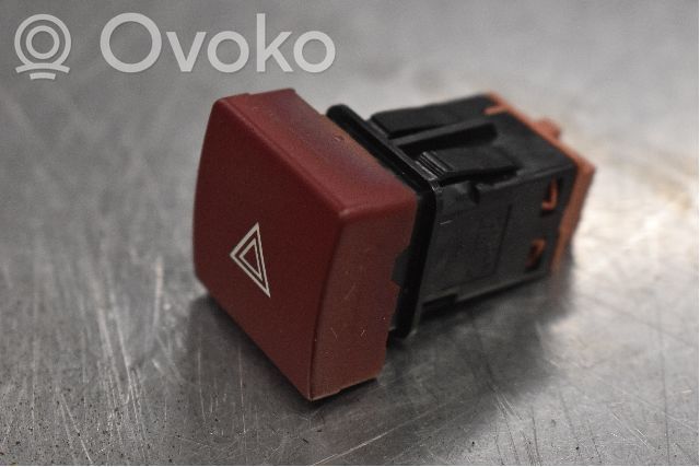 Botón interruptor de luz de peligro   96583113KR