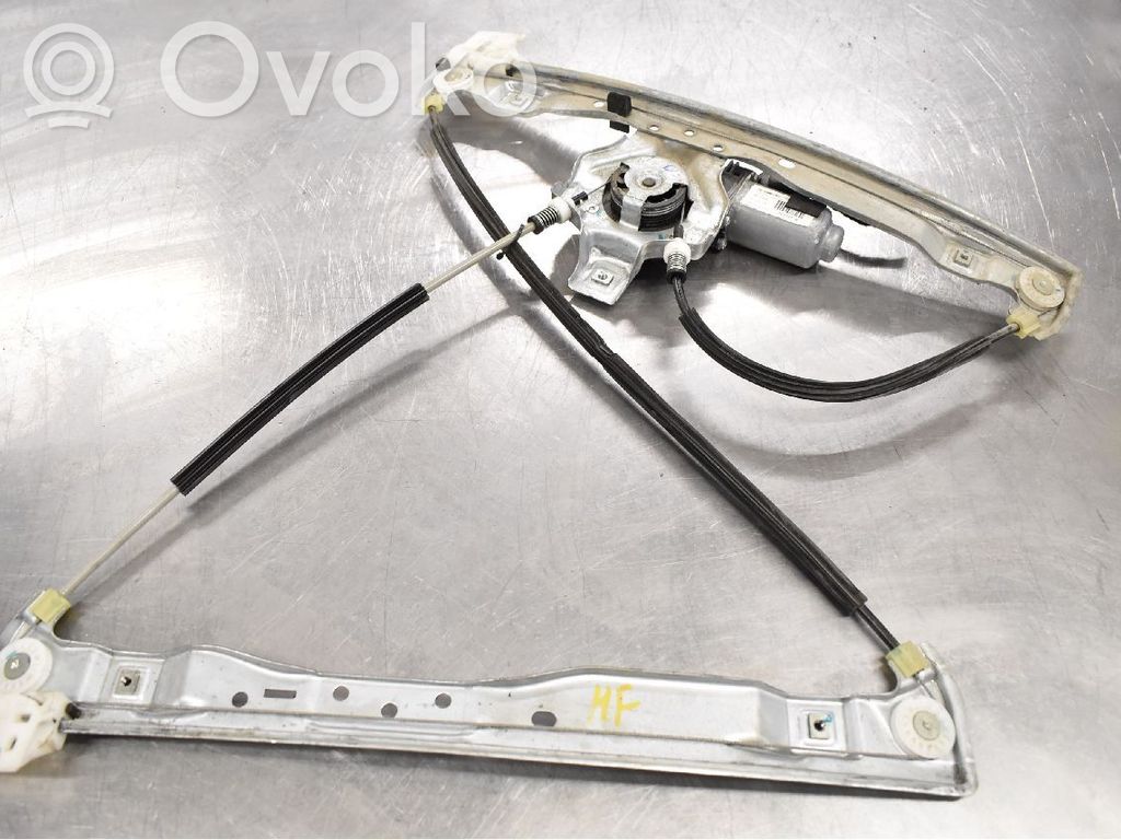 Regulador de puerta delantera con motor   402221C