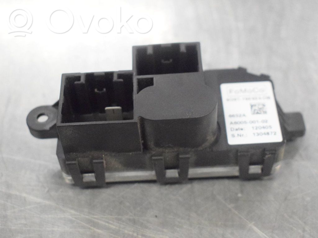 Lämpöpuhaltimen moottorin vastus   6G9T19E624DB,1512406