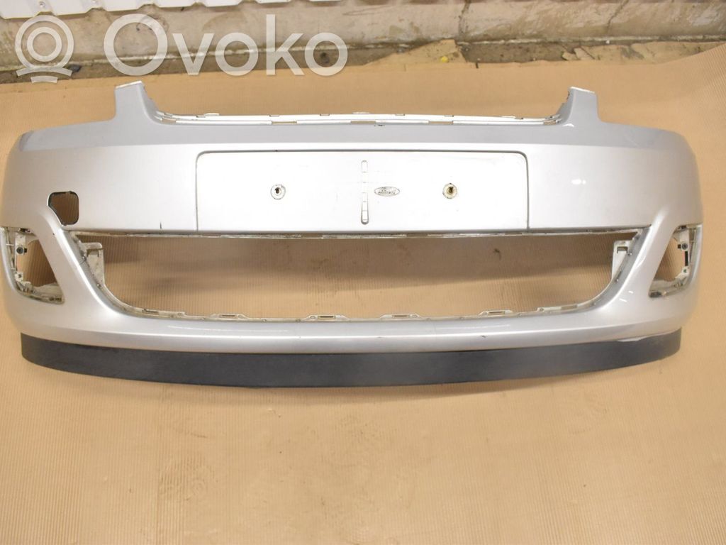 Ford Fiesta Parachoques delantero 