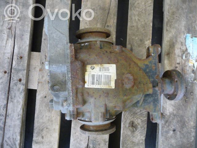 Rear differential   33107516882