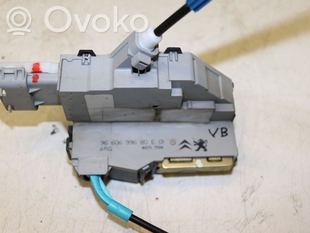 Citroen C6 Centrinio užrakto varikliukas 