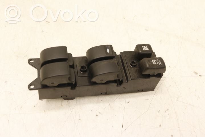Interruptor del elevalunas eléctrico   8608A058