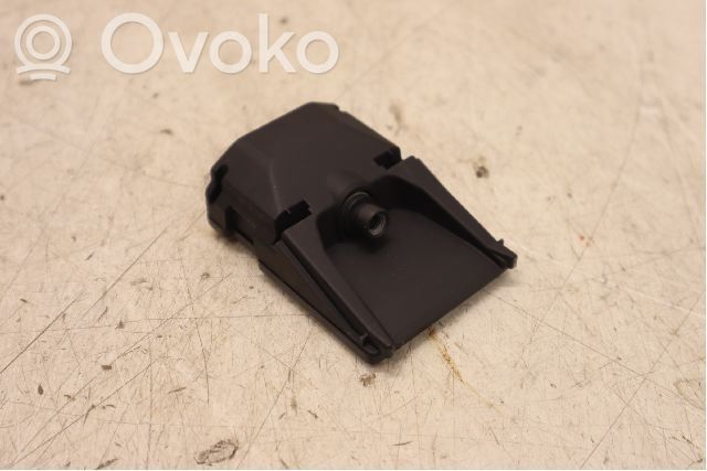 Sensor de radar Distronic   95895D4000