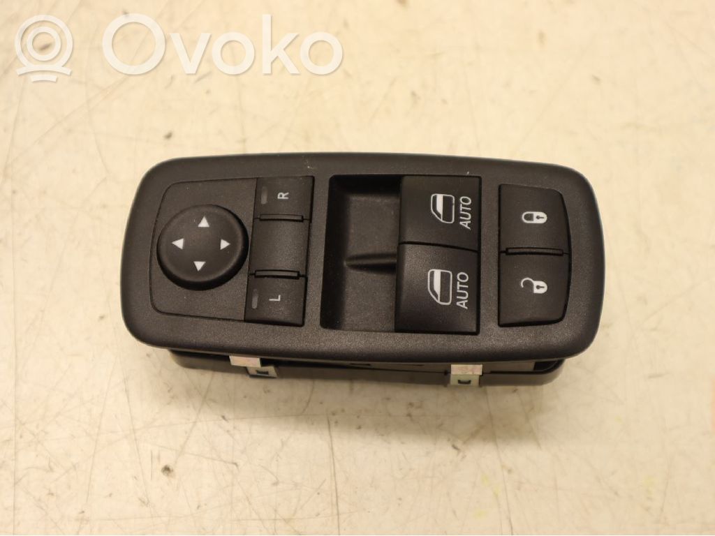 Dodge Challenger Electric window control switch 