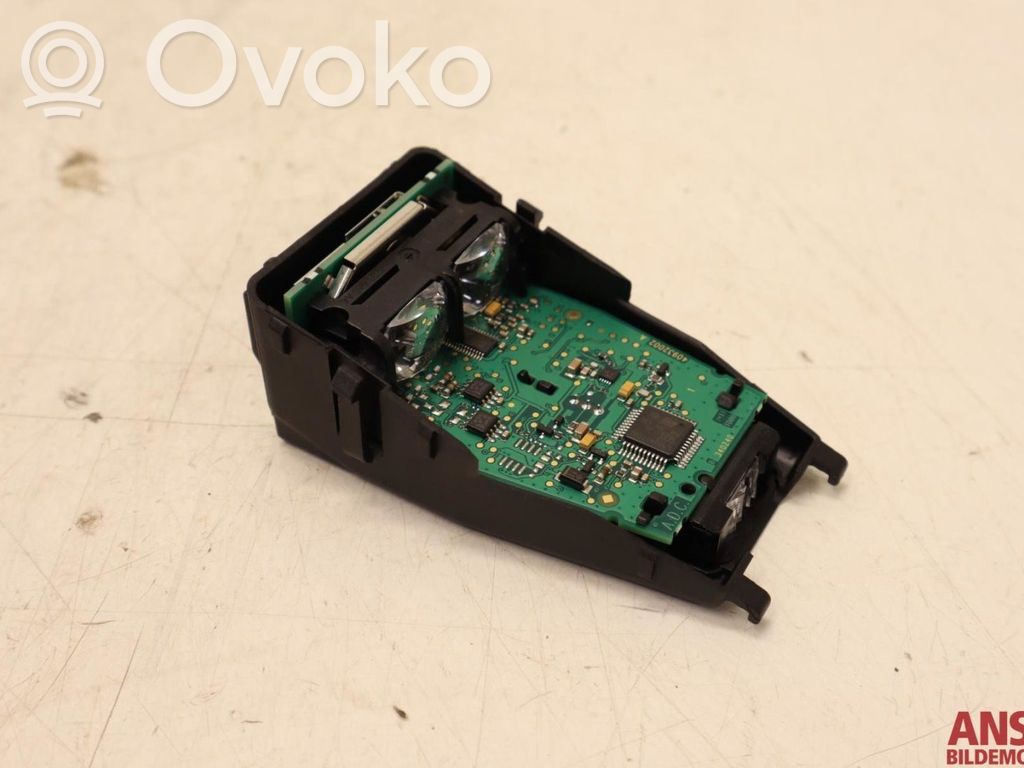 Volvo V40 Cross country Senzor radar distronic 