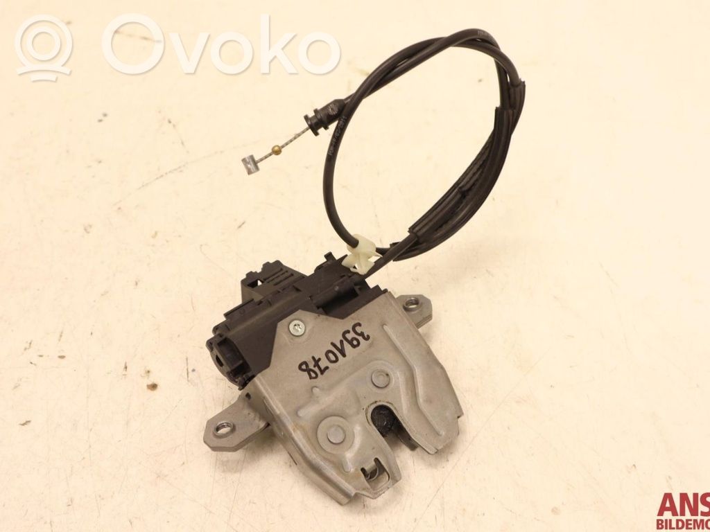 Tailgate/trunk/boot lock/catch/latch