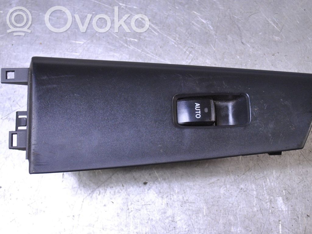 Interruptor del elevalunas eléctrico   8403012010
