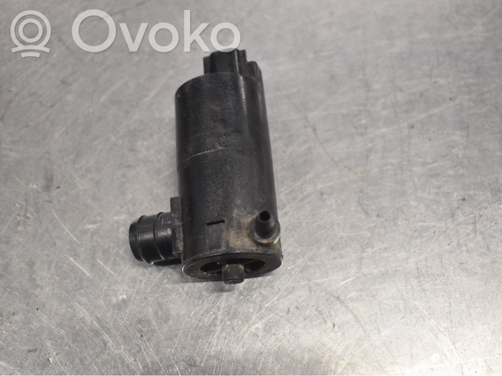 Toyota Avensis T270 Tuulilasi tuulilasinpesimen pumppu
