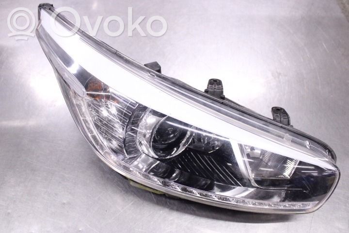 KIA Ceed Etu-/Ajovalo 