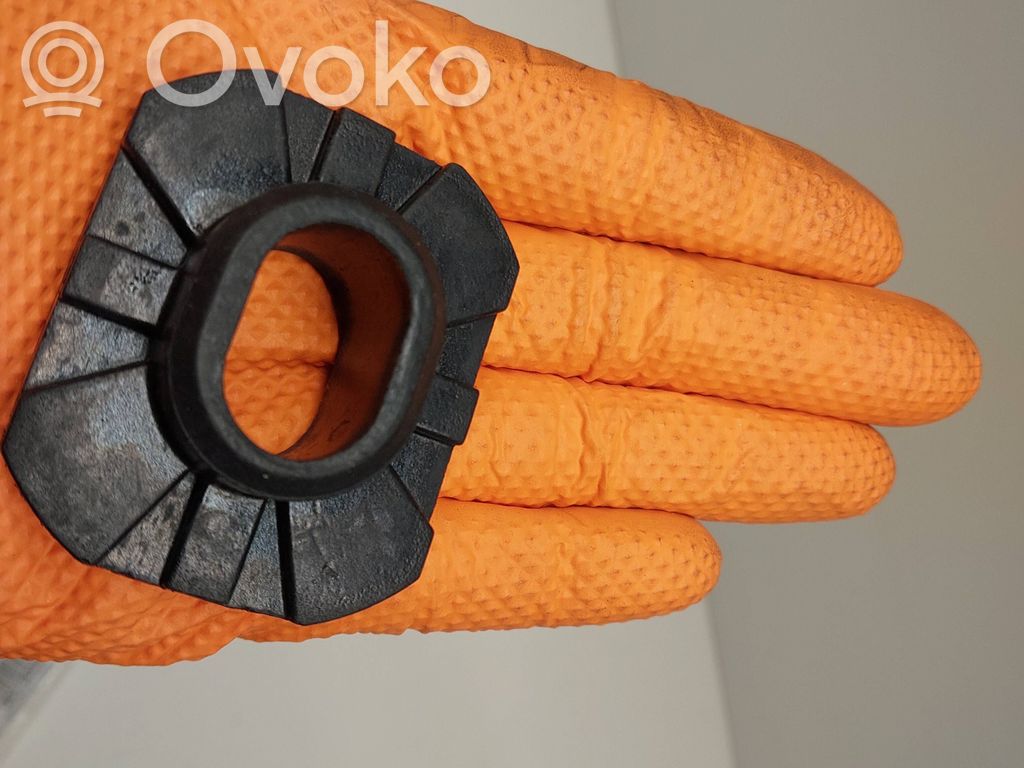 Jeep Grand Cherokee Fixation de radiateur 