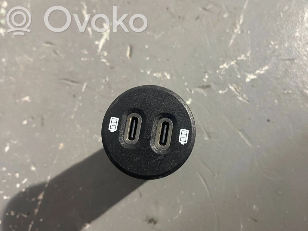 Porsche Macan (95B) Connettore plug in USB 