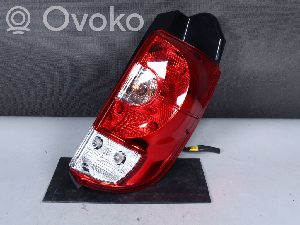 Takavalot   8330A480