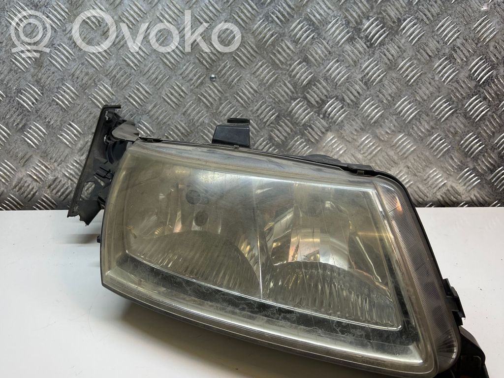 Saab 9-5 Priekšējais lukturis 
