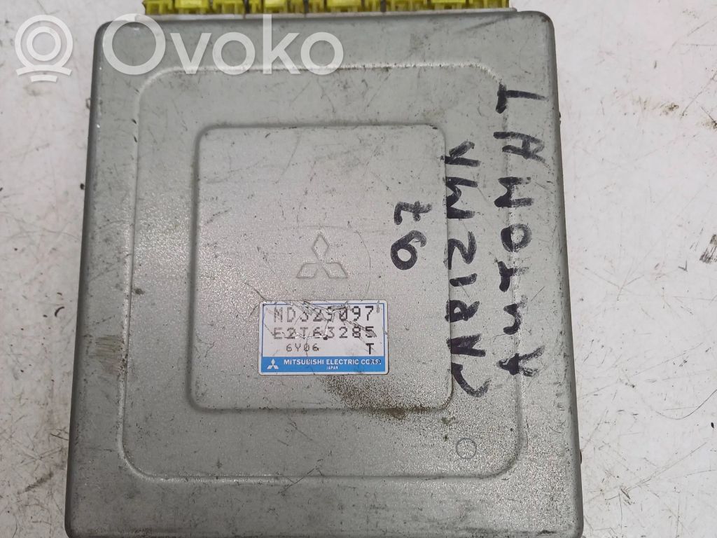Mitsubishi Carisma Engine control unit/module 