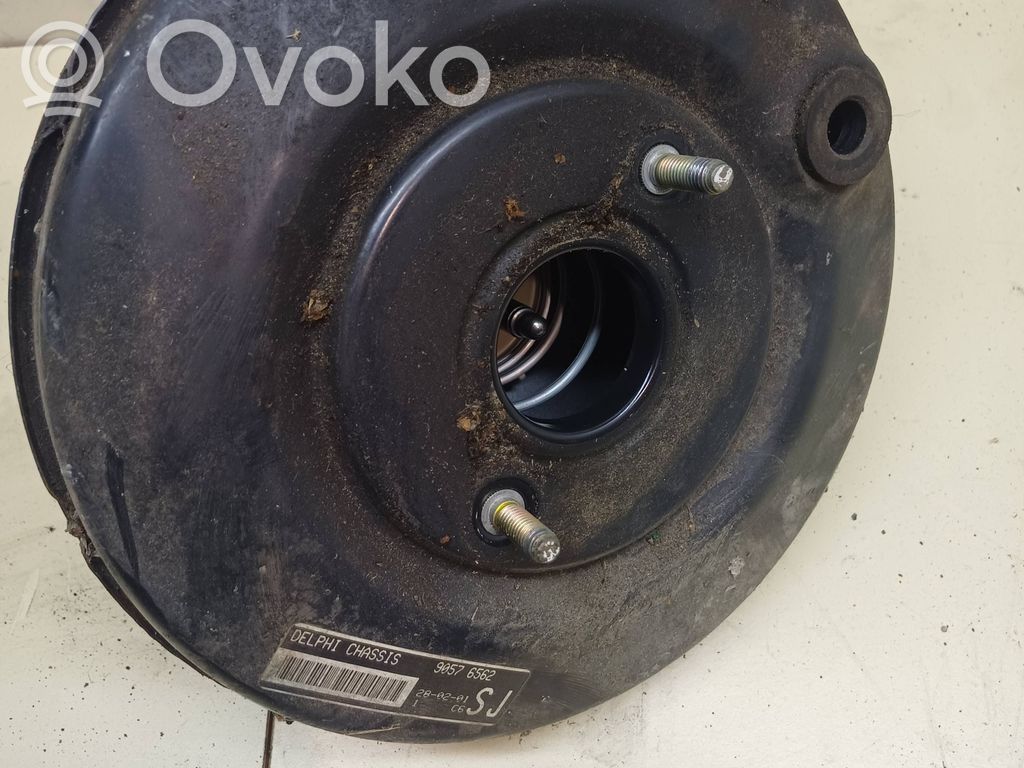 Opel Corsa C Brake booster 
