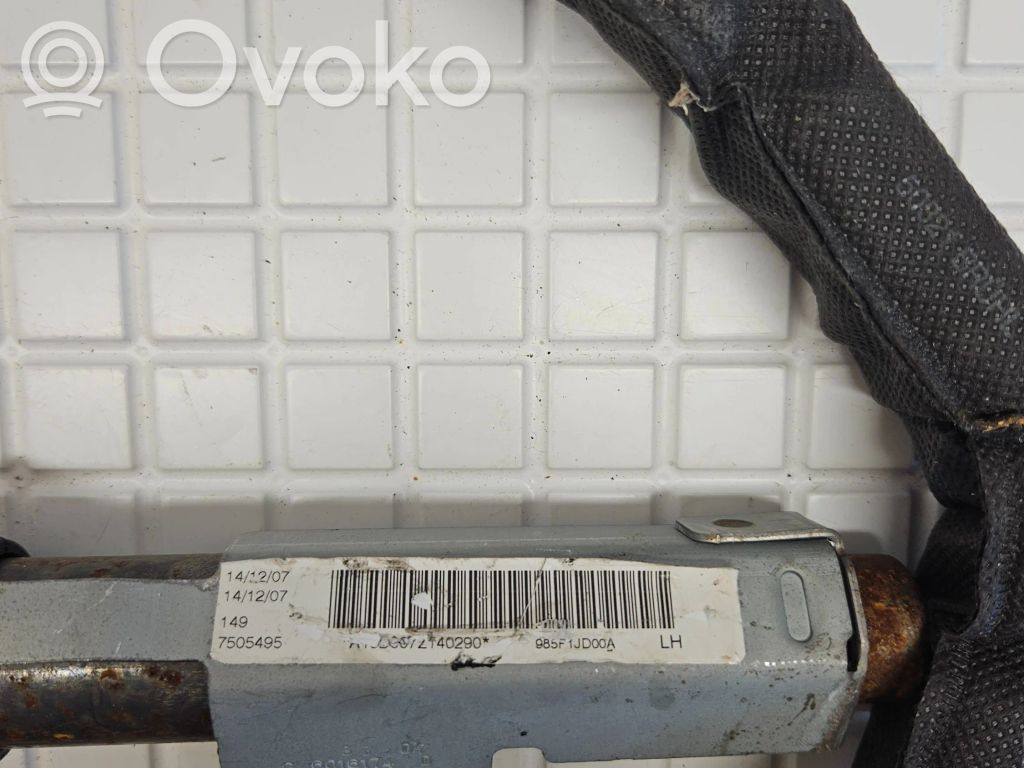 Nissan Qashqai Jumta gaisa spilvens 
