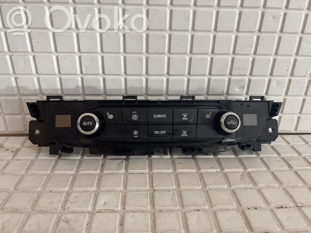 Opel Insignia B Climate control unit 