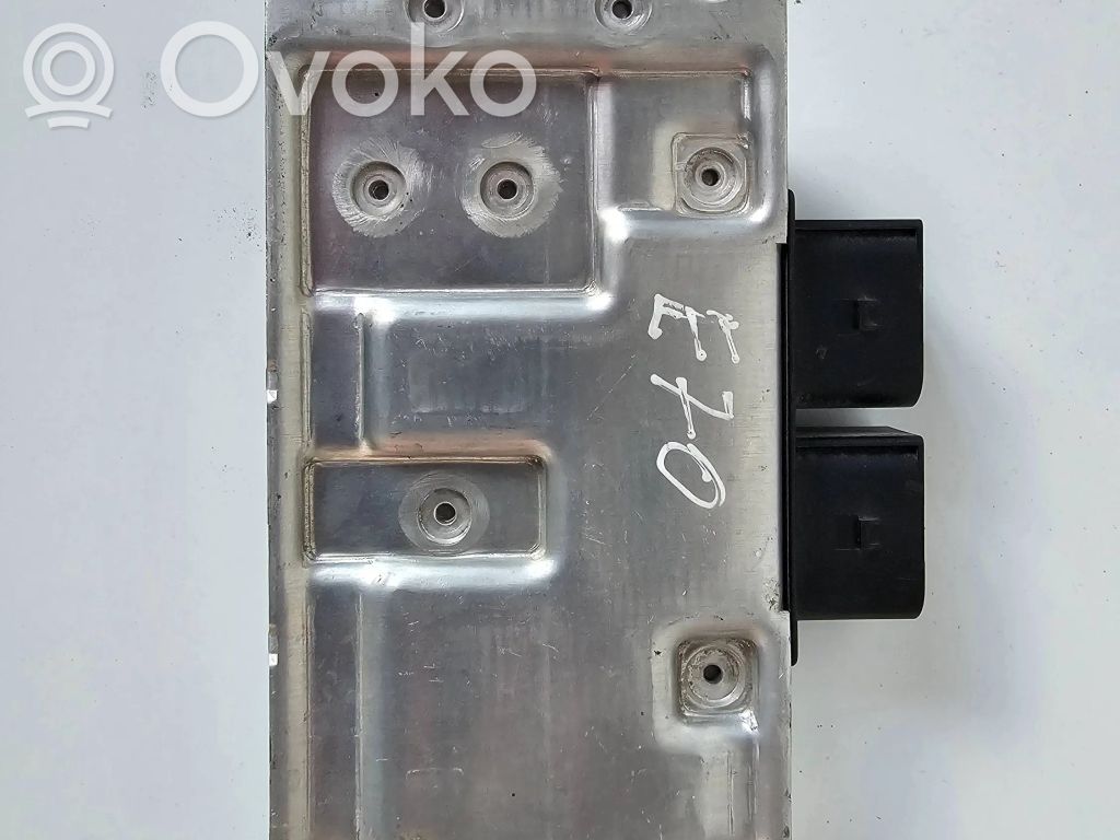 BMW X5 E70 Transfer box differential control unit 
