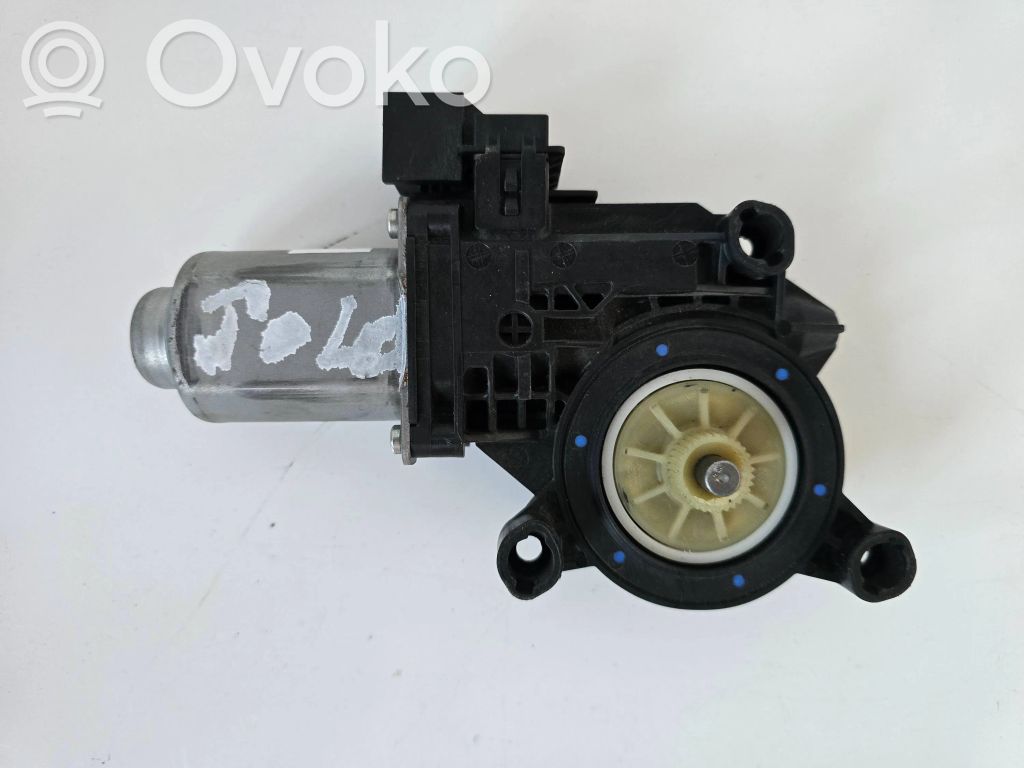 Volkswagen Polo IV 9N3 Elektryczny podnośnik szyby drzwi przednich 