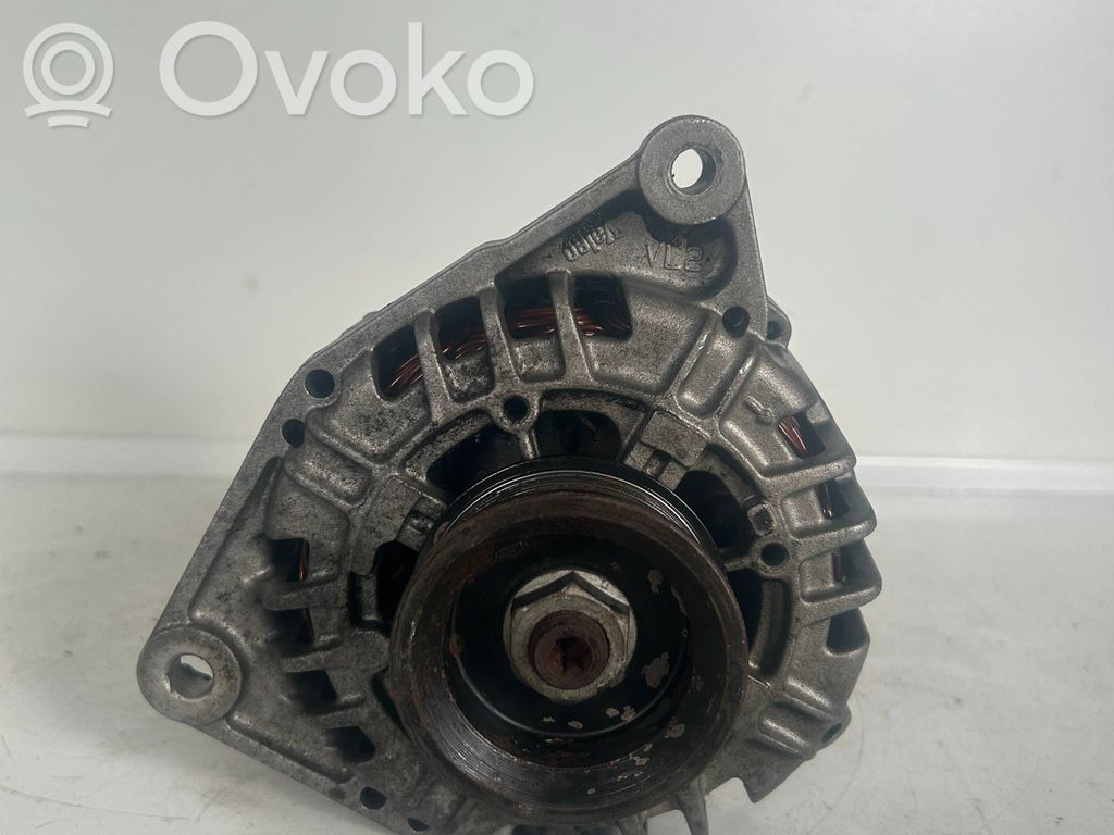 Audi A6 S6 C5 4B Alternador 