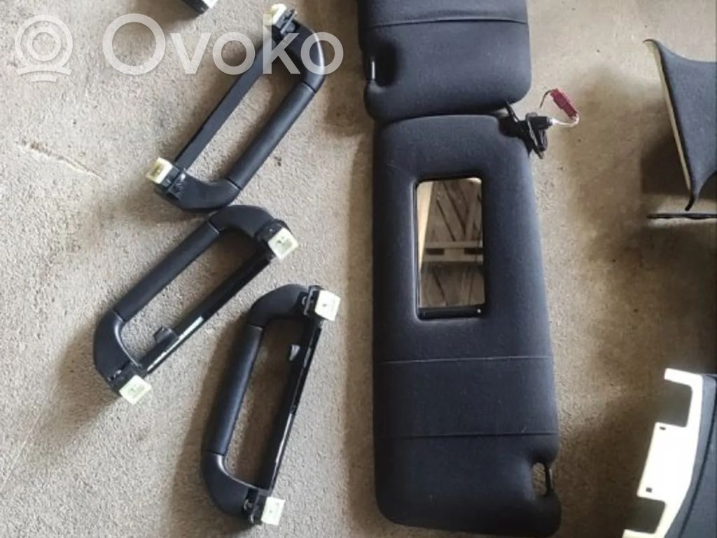Sun visor