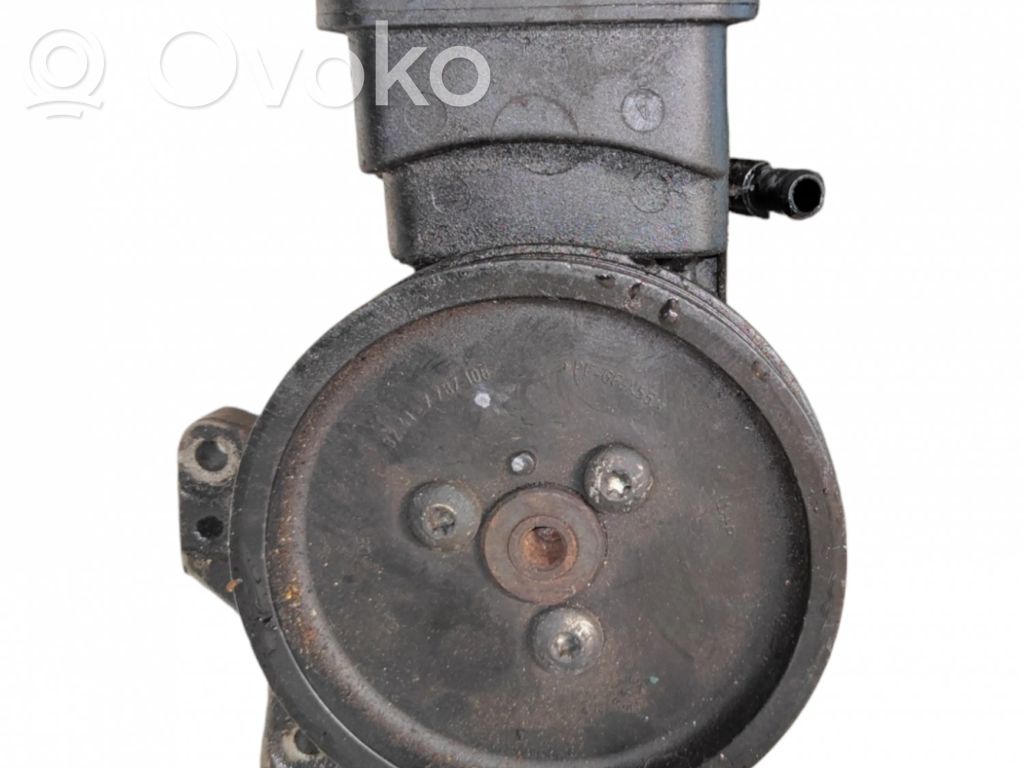 BMW 5 E60 E61 Power steering pump 