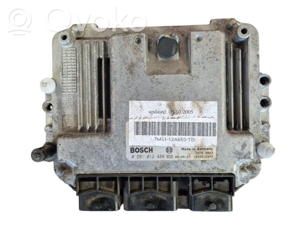 Ford C-MAX I Engine control unit/module 
