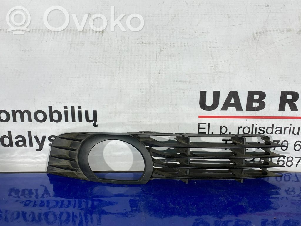 Front bumper lower grill   4E0807681B
