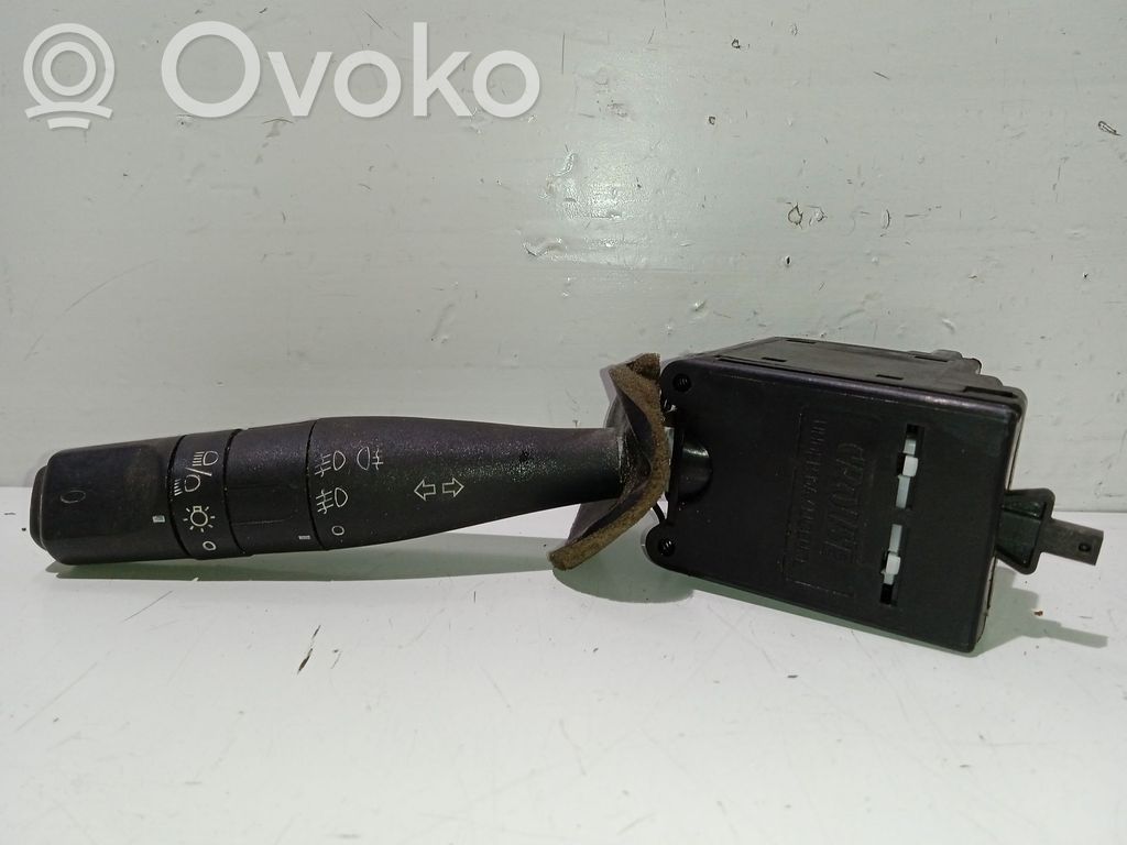 Citroen Saxo Indicator stalk 