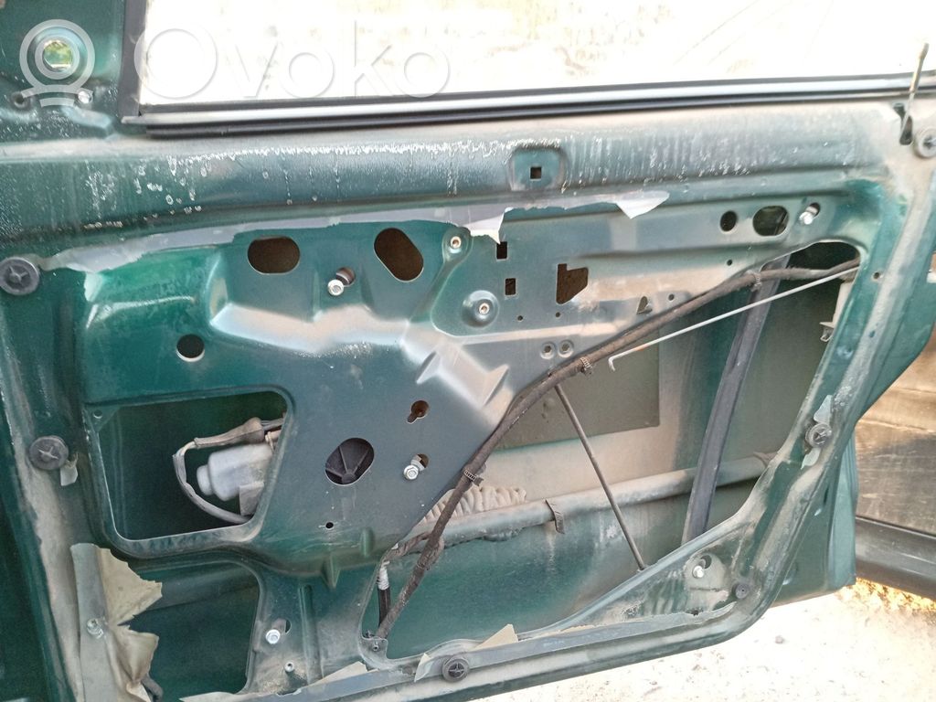 Seat Cordoba (6K) Podnośnik szyby drzwi z silniczkiem 
