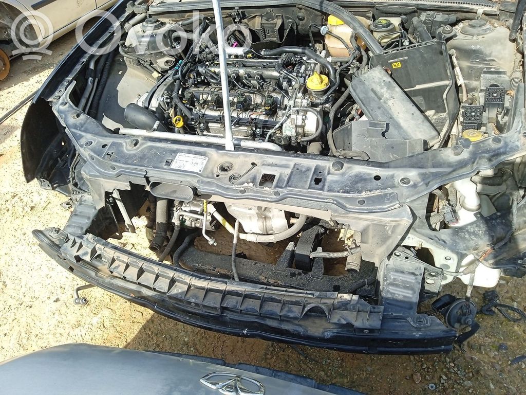 Opel Vectra C Traverse de pare-chocs avant 