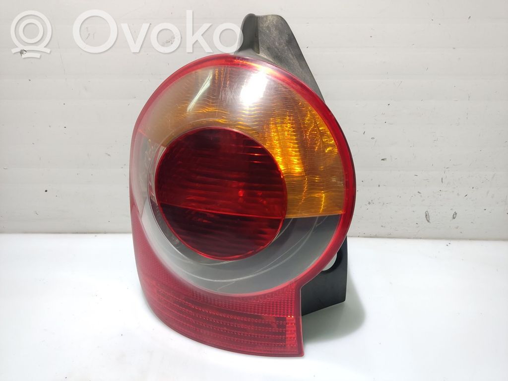 Rear/tail lights   8200538786