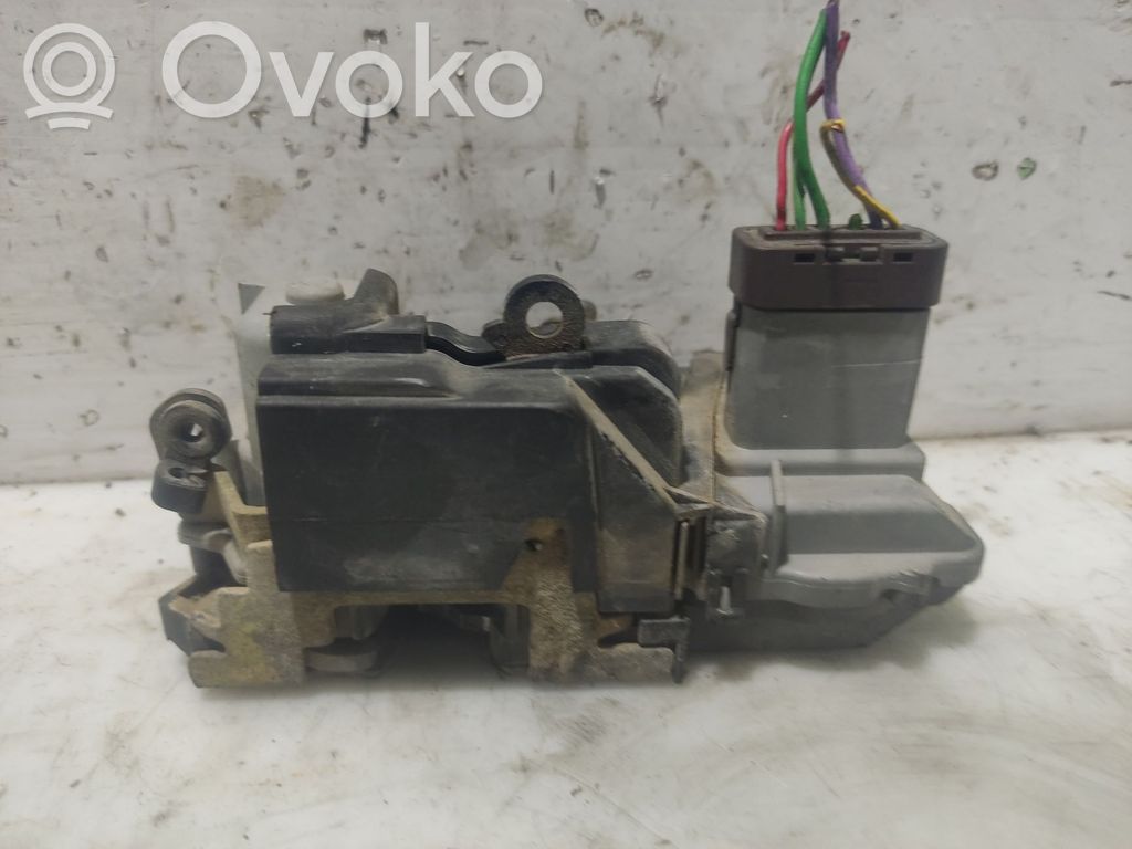 Citroen Xsara Front door lock 