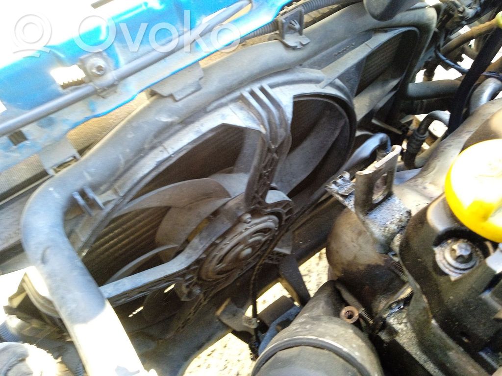 Opel Tigra B Elektryczny wentylator chłodnicy 