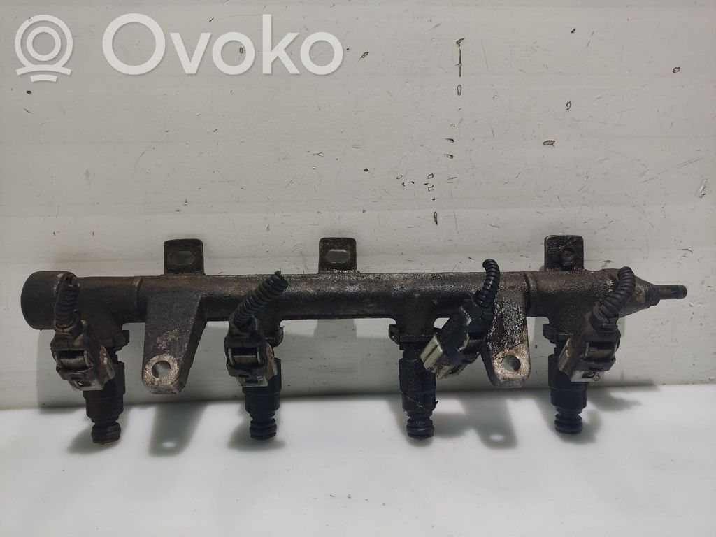 Hyundai Matrix Inyector de combustible 