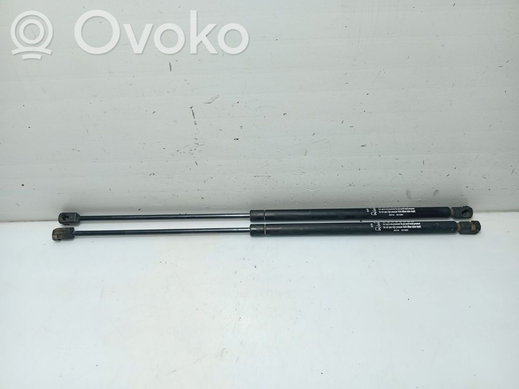 BMW 3 E36 Tailgate/trunk strut/damper 