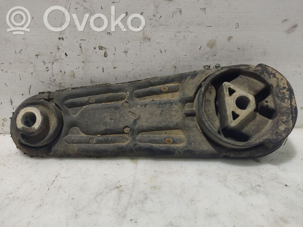 Renault Clio III Engine mount bracket 