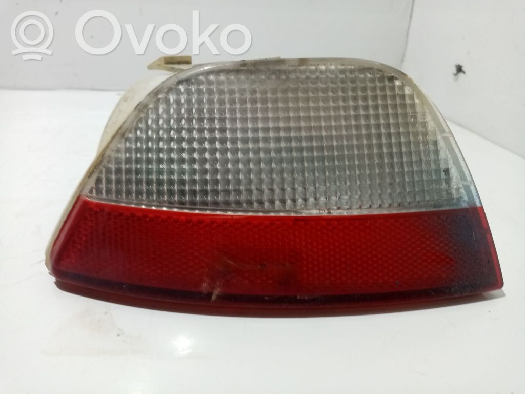 Takasumuvalo   1M5115K272A