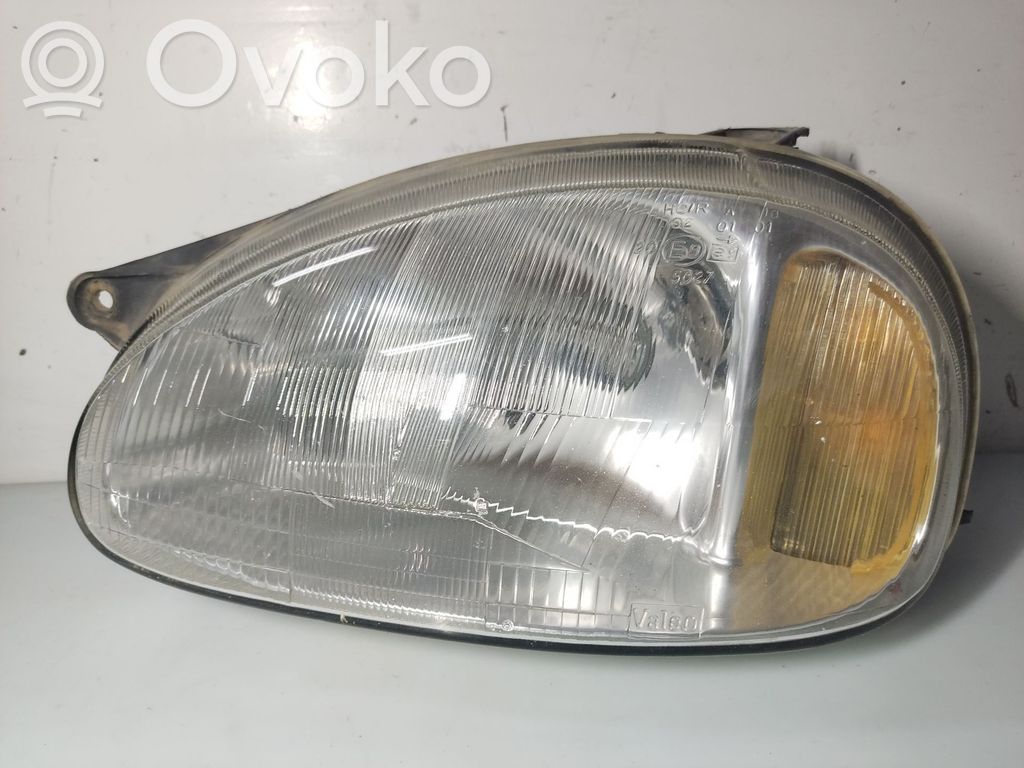 Opel Corsa B Headlight/headlamp 