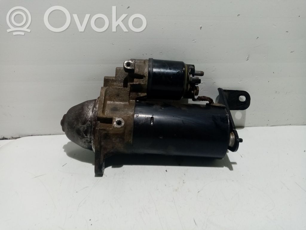 Opel Zafira A Motor de arranque 
