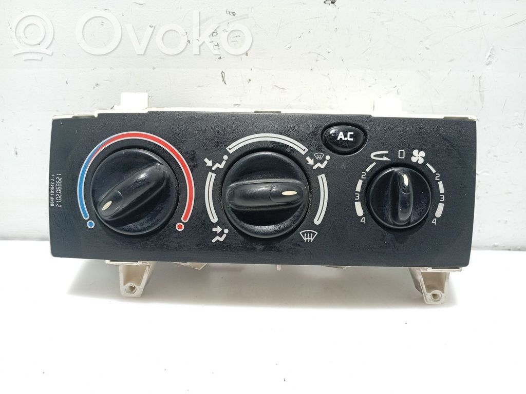 Renault Megane II Air conditioner control unit module 