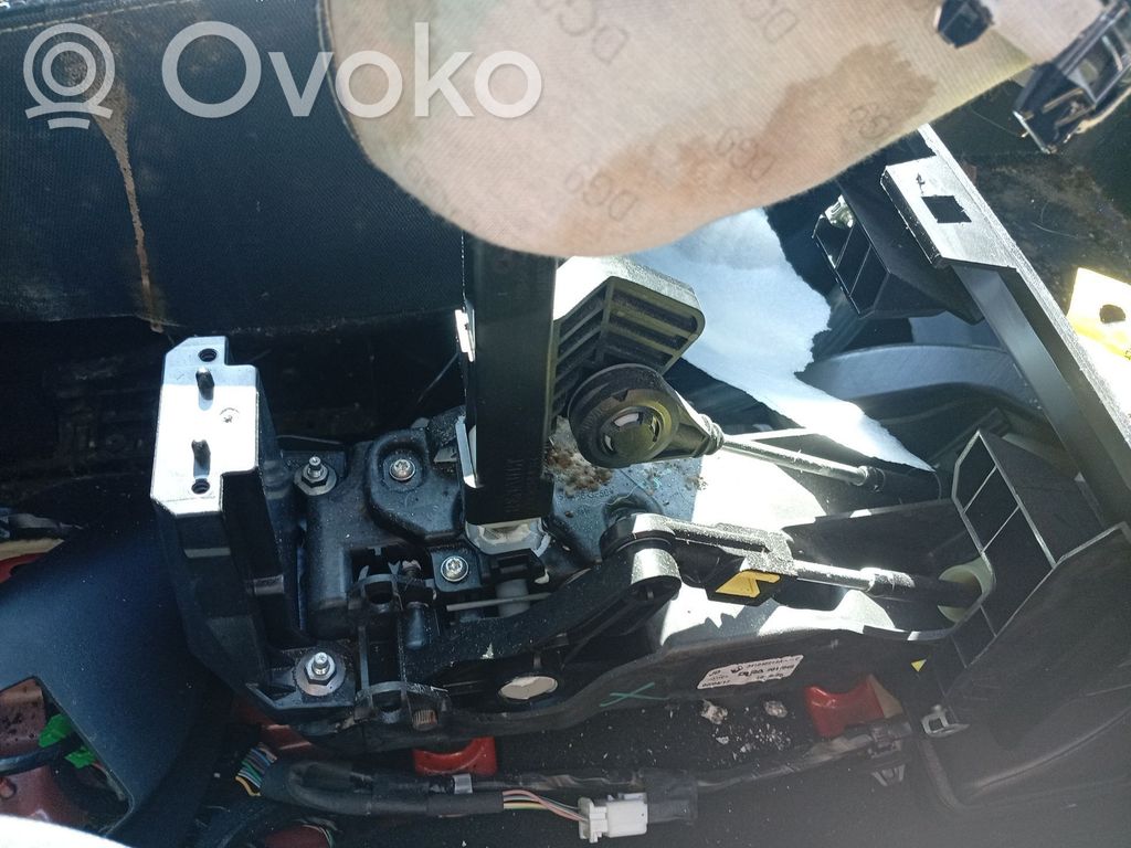 Renault Kadjar Drążek zmiany biegów 