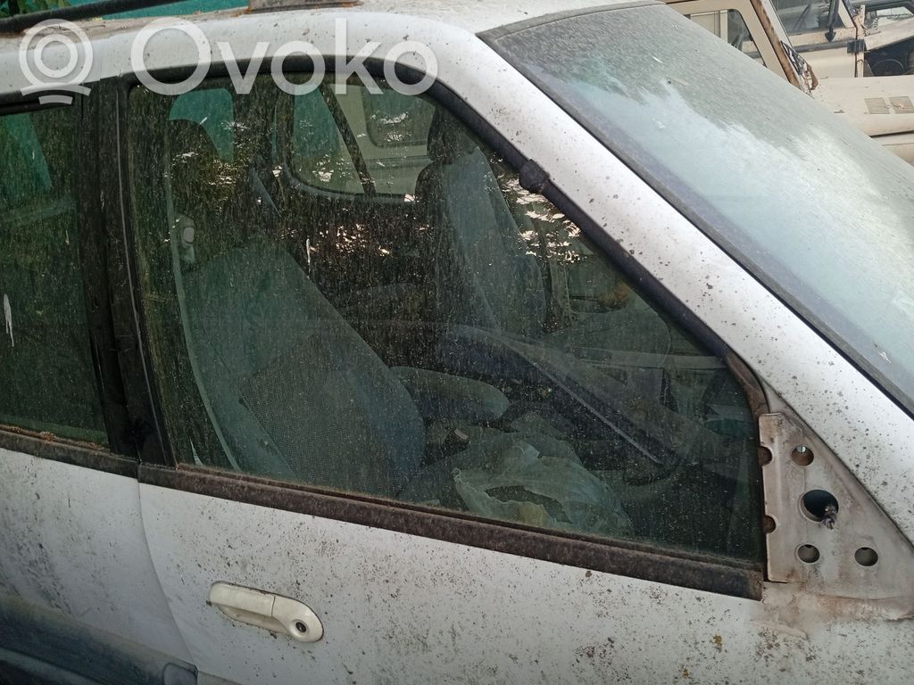 Tata Safari Geam ușă față patru uși 