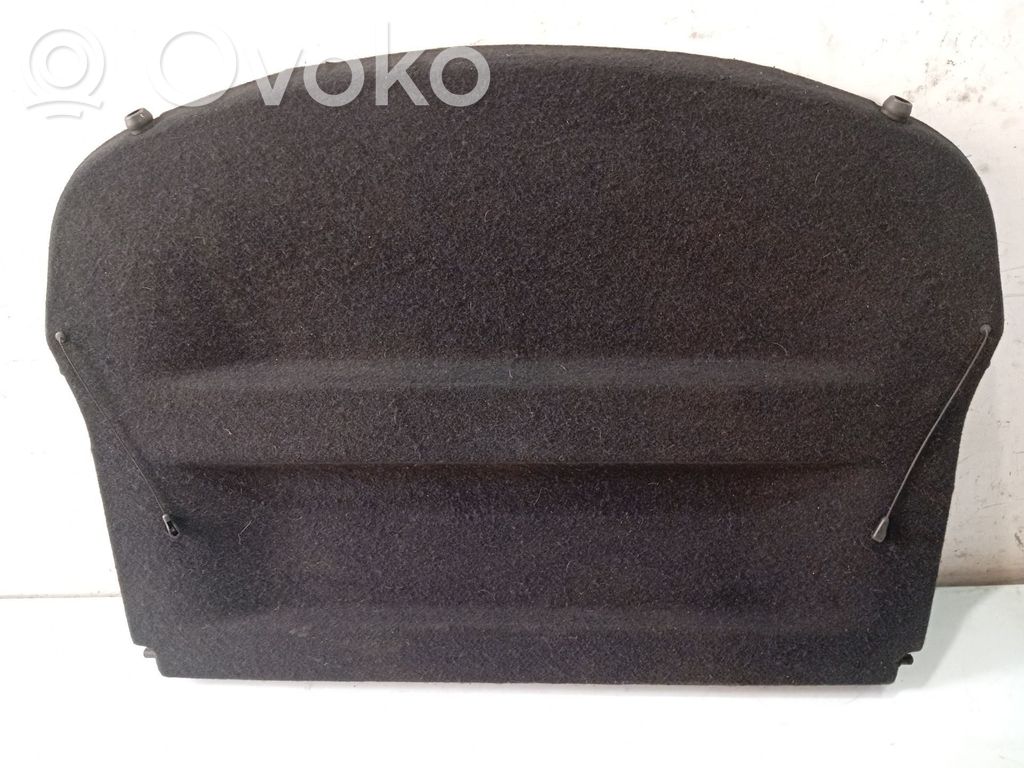 Ford Mondeo Mk III Takaluukun/tavaratilan kansi 