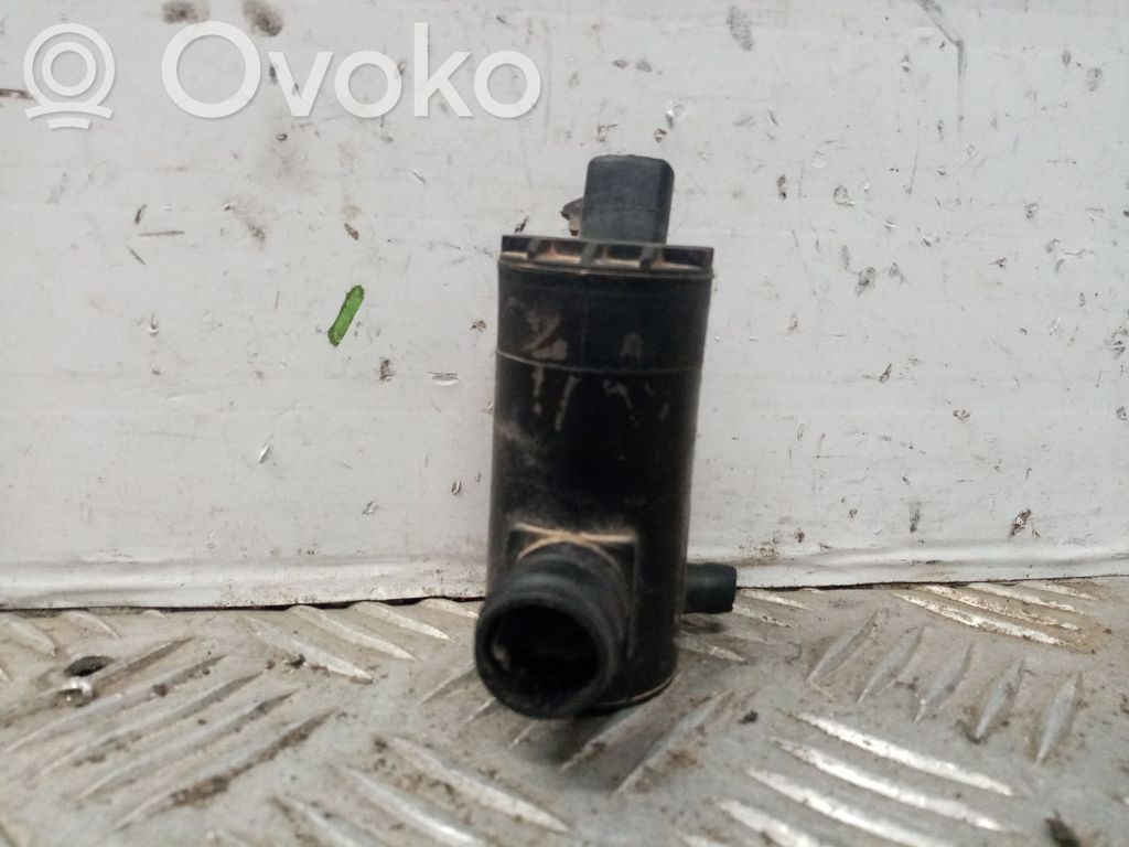 Windscreen/windshield washer pump